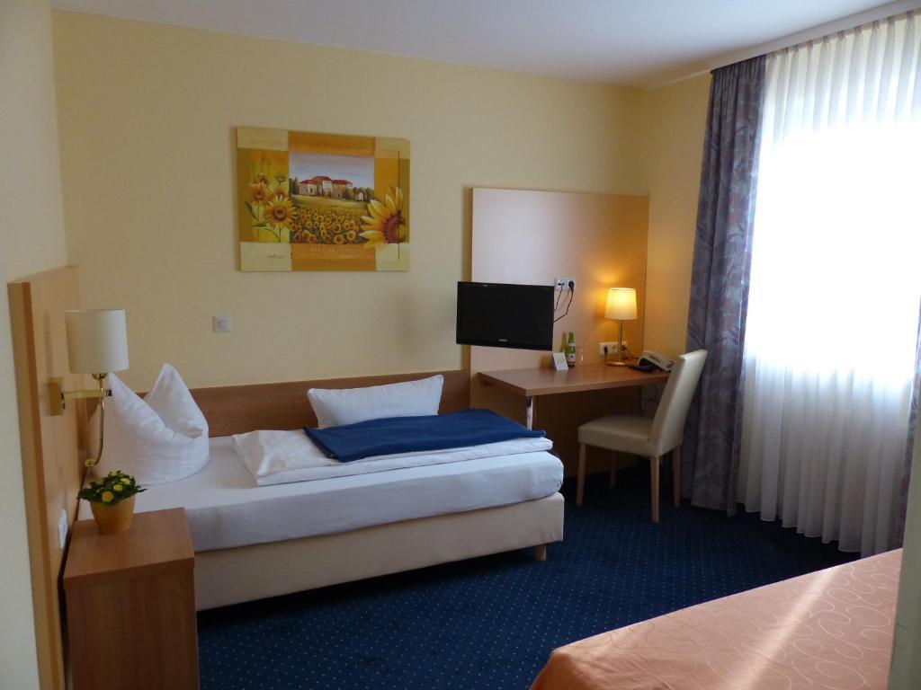 Grimmelshausen Hotel Gelnhausen Quarto foto